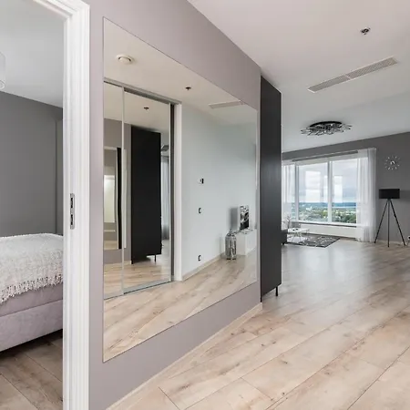 Modern And Stylish At The Top Of On The 28th Floor * Tallinn